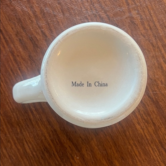 Vintage 2004 MTV NYC White Mug with King Kong Monkey - Picture 5 of 5